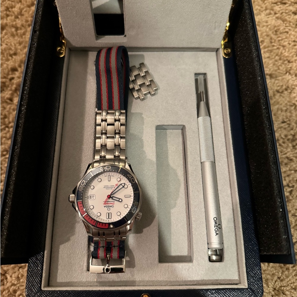 Omega Seamaster Diver 300M commander edition